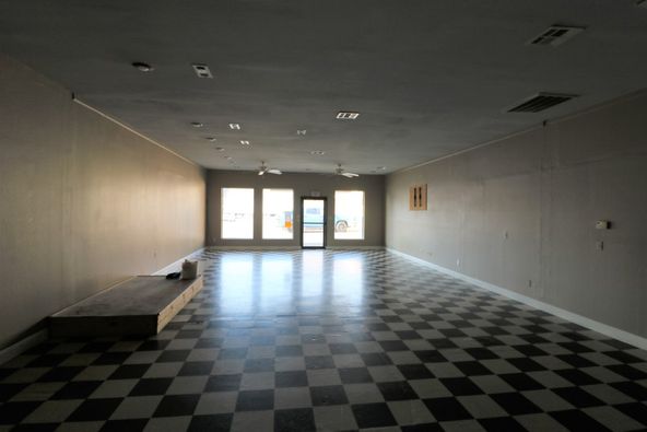 Suite 24